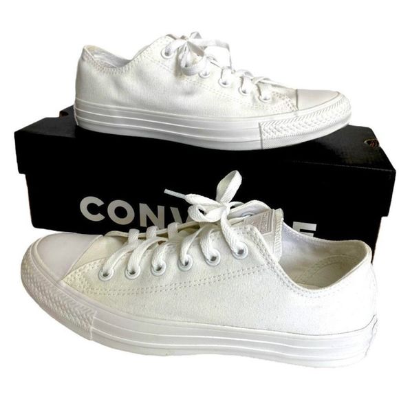 Converse Shoes - Solid White CONVERSE Chuck Taylor All Star Classic Low Top Sneakers - 8